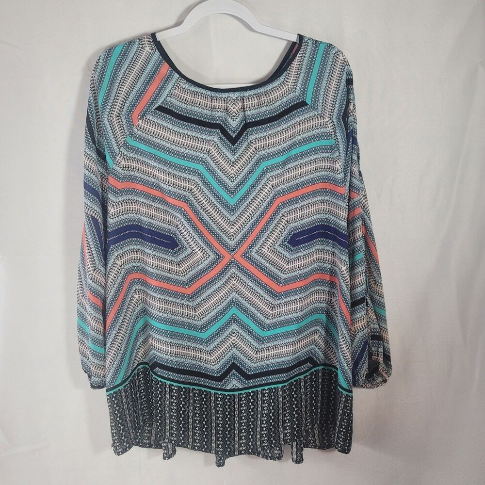 DR2 by Daniel Rainn Geometric Cold Shoulder Blouse Plus Size 1X Crochet Boho - Picture 3 of 9